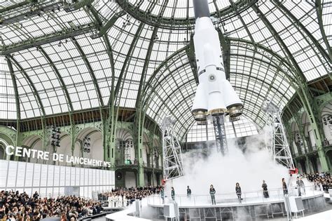 Chanel space station 2017